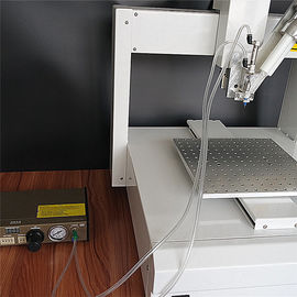 Doppelautomatischer Kleber-TischplattenSpender der flüssigkeits-XYZ-3/pneumatische AB, die Robat zuführt