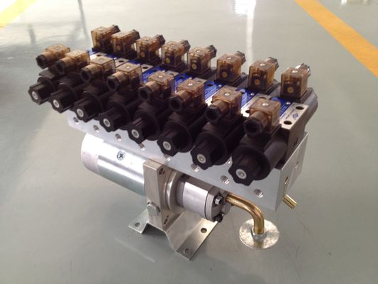 Fertigte 8 Stations-Hydraulikaggregate besonders an