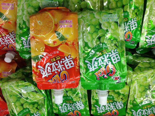 Das kundengebundene Gelee-Verpacken steht oben Tüllen-Beutel in lamelliertem Plastik